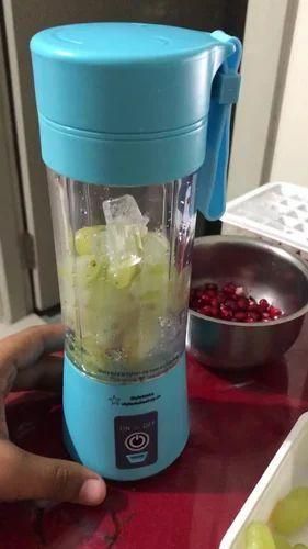 Portable Electric USB Juicer Blender (380ml) | 6 Blade Rechargeable Smoothie & Shake Maker